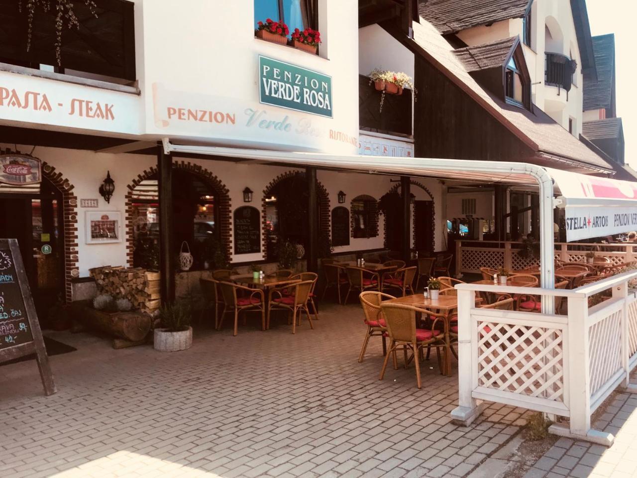 哈拉霍夫 威尔蒂罗莎旅馆酒店 外观 照片